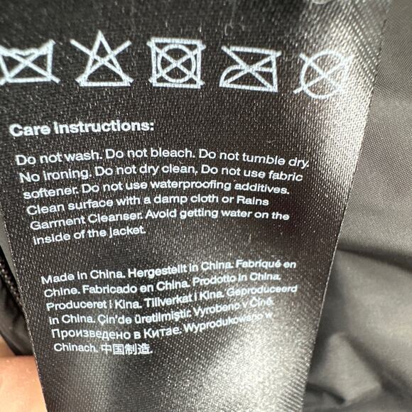 Rains jacket Padded Nylon Jacket black 15470 Unisex Size XL NWT - Picture 10 of 10